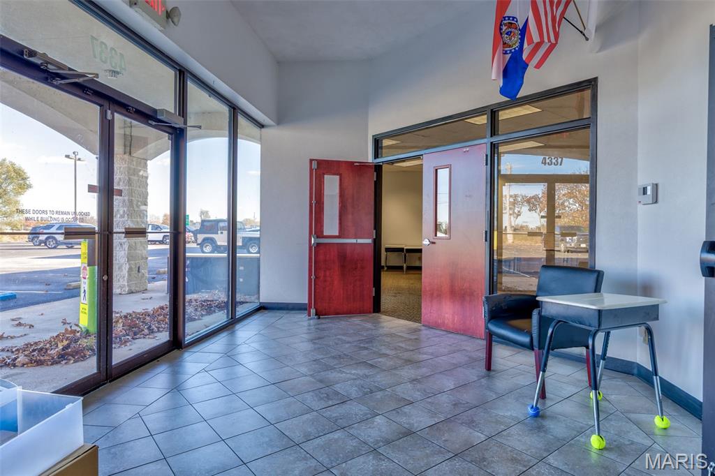 Lots B Showplace Sub - Commercial Sale