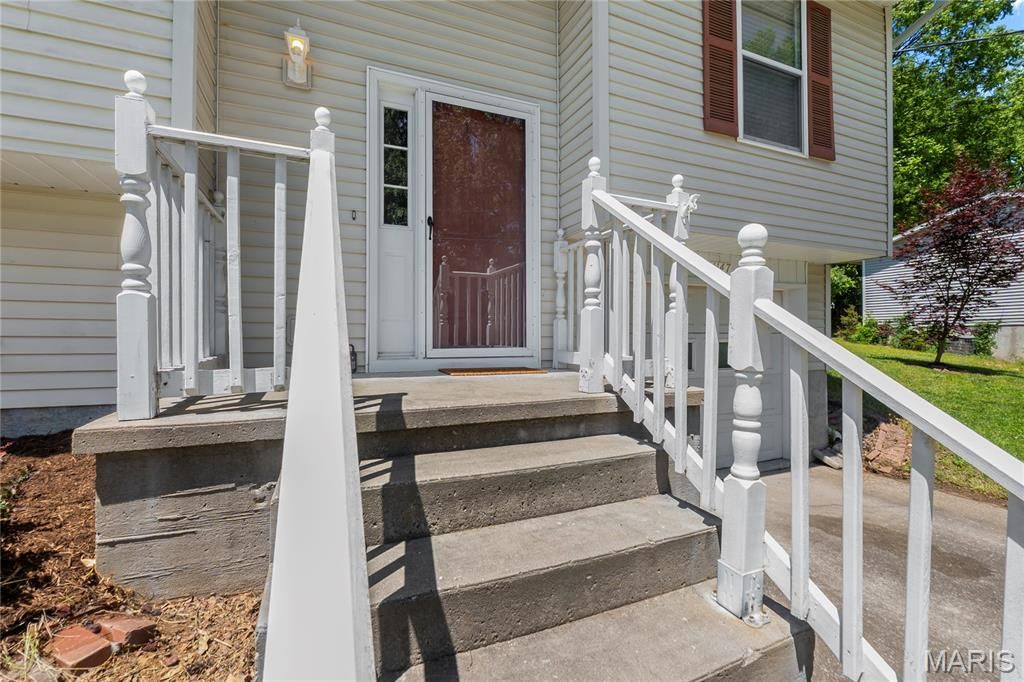 Photo of 1147 Hannah Street, Jackson, MO 63755 (MLS # 26029376)
