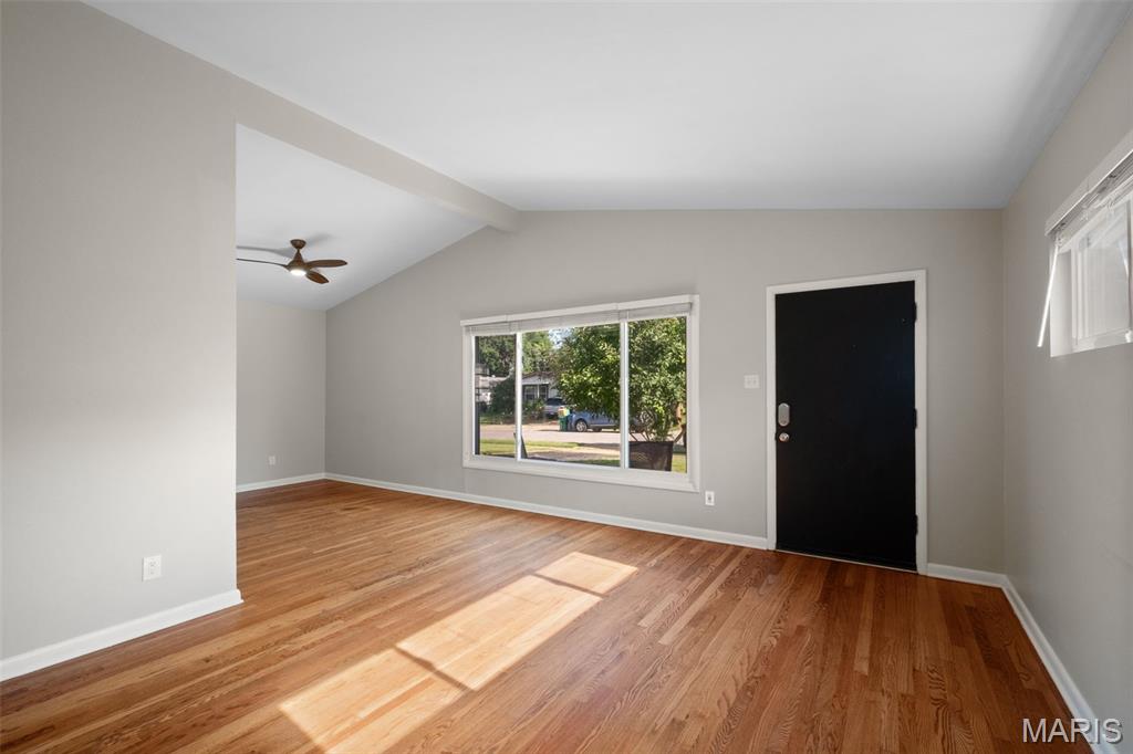 228 Deane Court