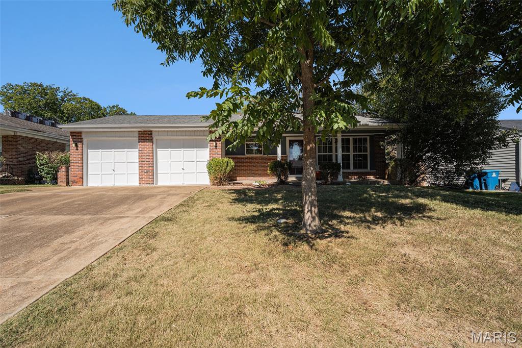 St Louis, Missouri 63125, United States, 3 Bedrooms Bedrooms, ,2 BathroomsBathrooms,Residential,Coming Soon,221829