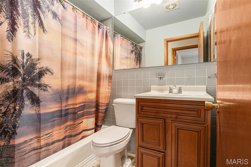 St Louis, Missouri 63125, United States, 3 Bedrooms Bedrooms, ,2 BathroomsBathrooms,Residential,Coming Soon,221829