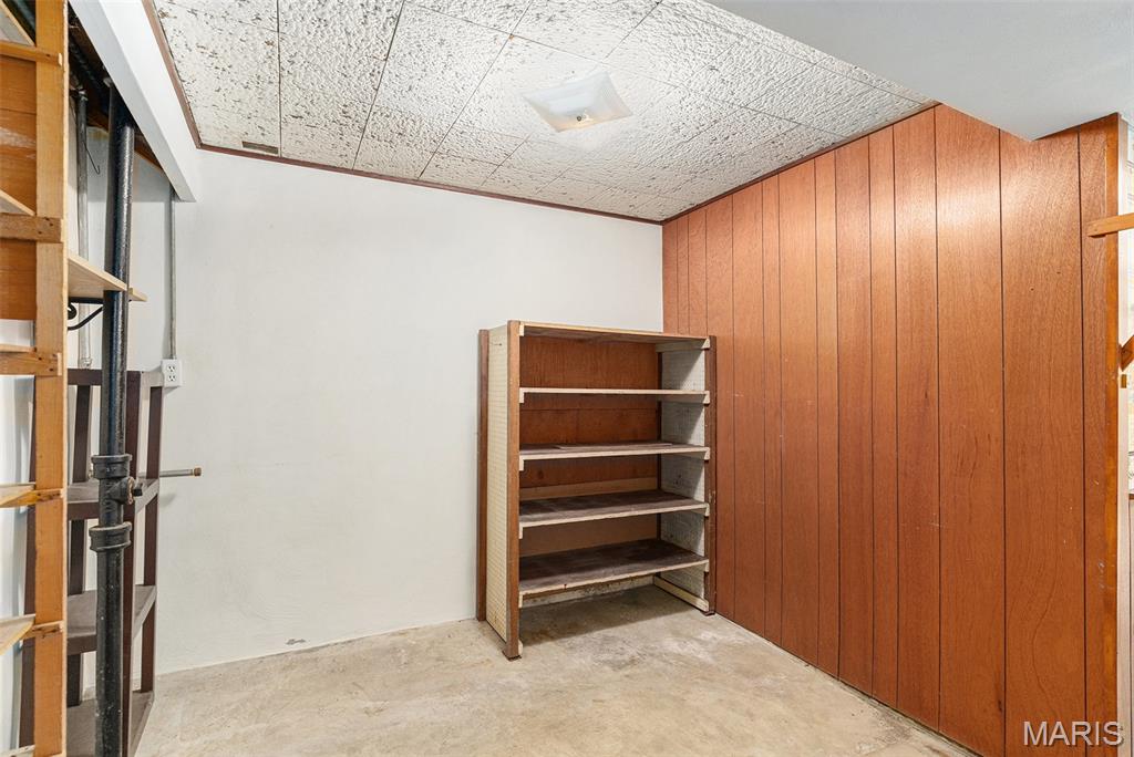 St Louis, Missouri 63125, United States, 3 Bedrooms Bedrooms, ,2 BathroomsBathrooms,Residential,Coming Soon,221829