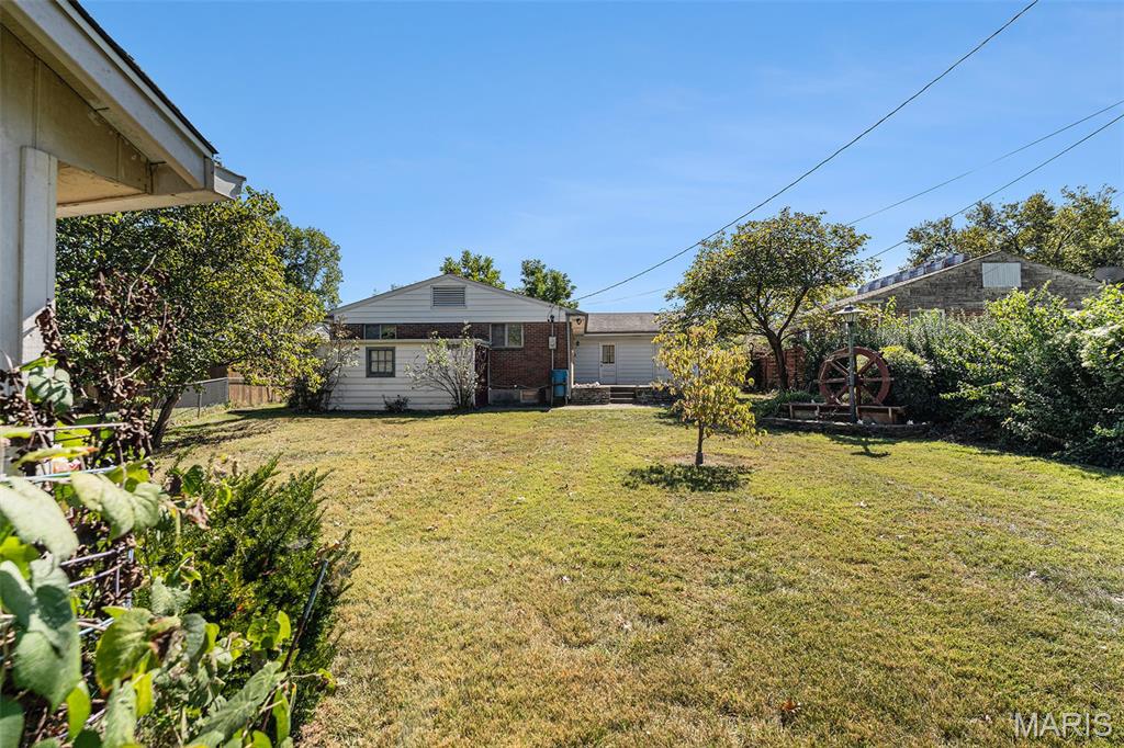 St Louis, Missouri 63125, United States, 3 Bedrooms Bedrooms, ,2 BathroomsBathrooms,Residential,Coming Soon,221829