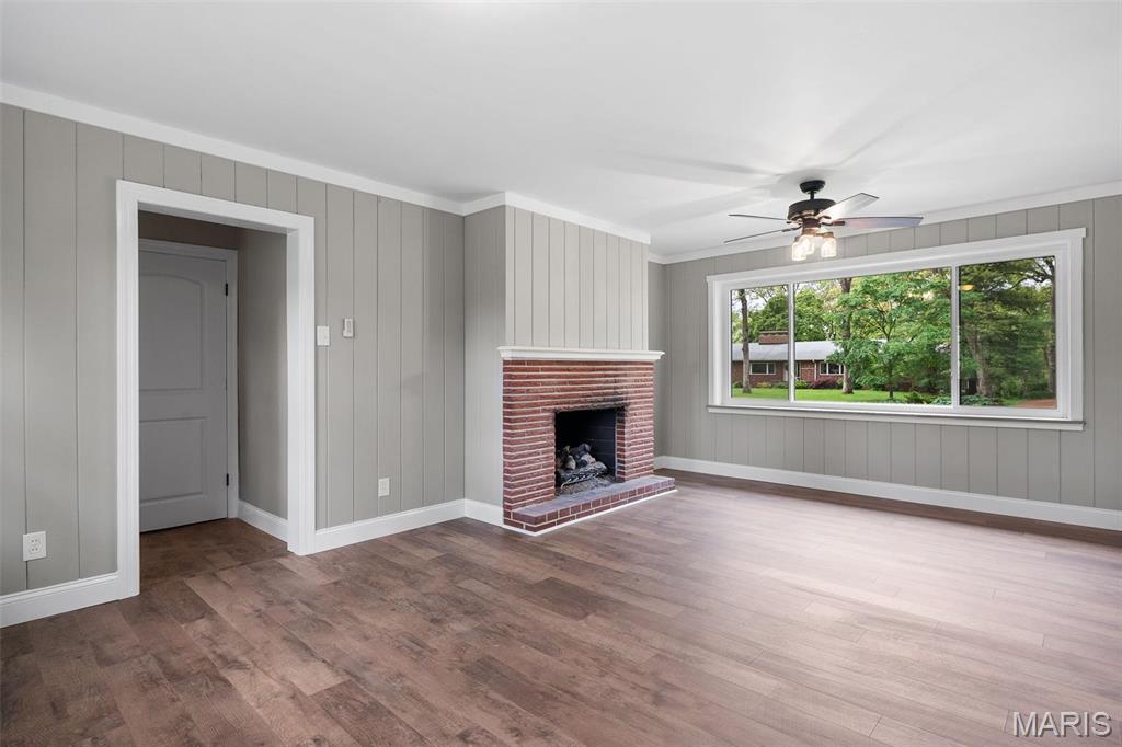 St Louis, Missouri 63123, United States, 2 Bedrooms Bedrooms, ,1 BathroomBathrooms,Residential,Pending,124635