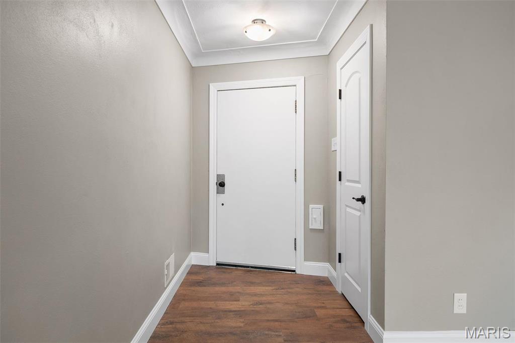 St Louis, Missouri 63123, United States, 2 Bedrooms Bedrooms, ,1 BathroomBathrooms,Residential,Pending,124635