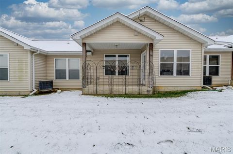 Tiny photo for 126 Green Gables Drive, Wentzville, MO 63385 (MLS # 25078284)