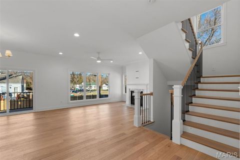 Tiny photo for 112 Oakwood Avenue, Webster Groves, MO 63119 (MLS # 26012716)