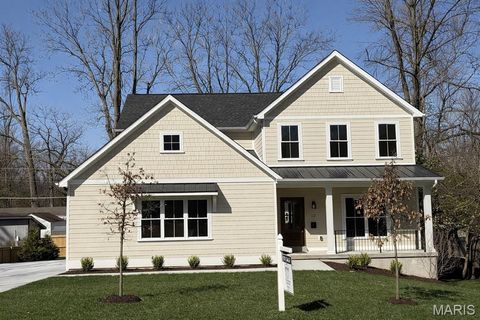 112 Oakwood Avenue Webster Groves MO 63119