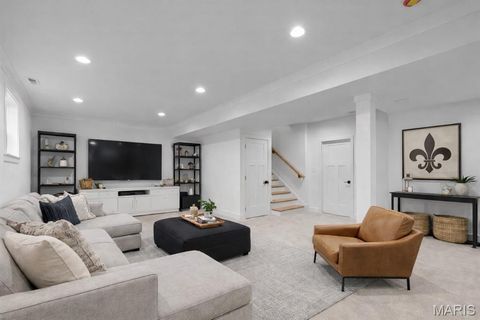 Tiny photo for 112 Oakwood Avenue, Webster Groves, MO 63119 (MLS # 26012716)