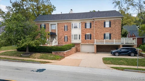 Tiny photo for 210 N Taylor Avenue #B, Kirkwood, MO 63122 (MLS # 26066487)