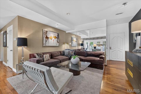 Tiny photo for 210 N Taylor Avenue #B, Kirkwood, MO 63122 (MLS # 26066487)