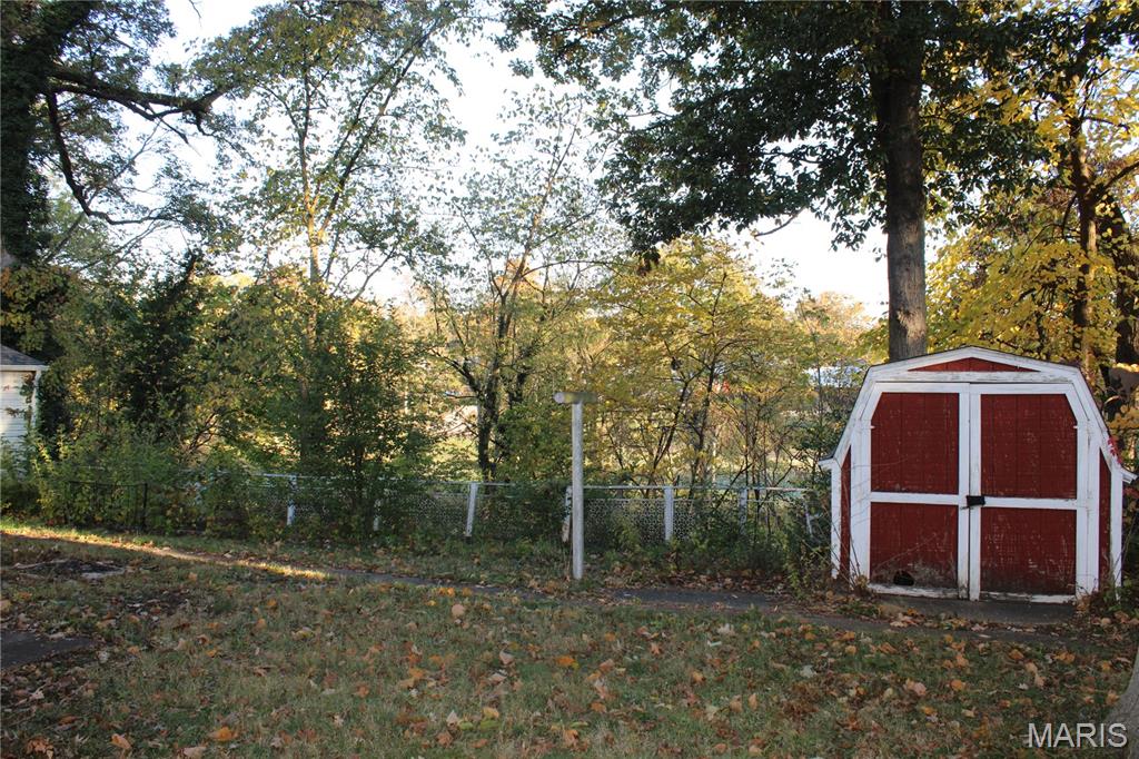 2115 Hill Crest Drive