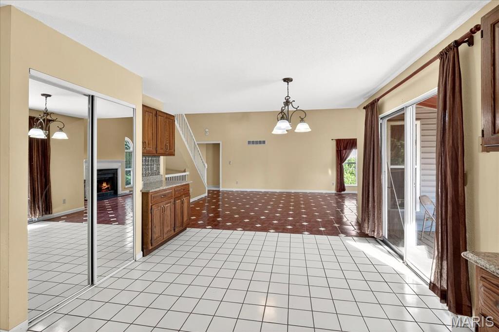 Arnold, Missouri 63010, United States, 4 Bedrooms Bedrooms, ,4 BathroomsBathrooms,Residential,Pending,201043