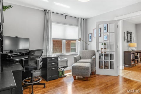 Tiny photo for 7225 Amherst Avenue, University City, MO 63130 (MLS # 26055103)