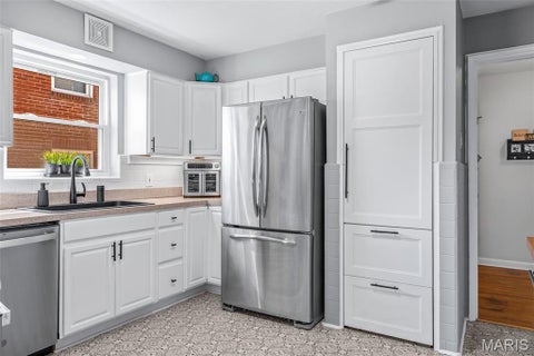 Tiny photo for 7225 Amherst Avenue, University City, MO 63130 (MLS # 26055103)