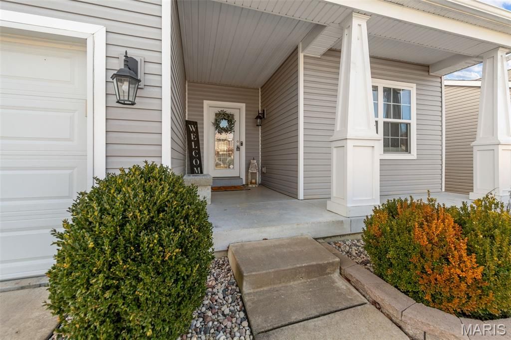 Photo of 226 Flint Brook Drive, OFallon, MO 63366 (MLS # 26013211)