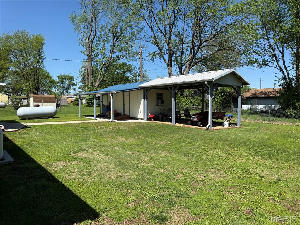 Maple Shade - Residential