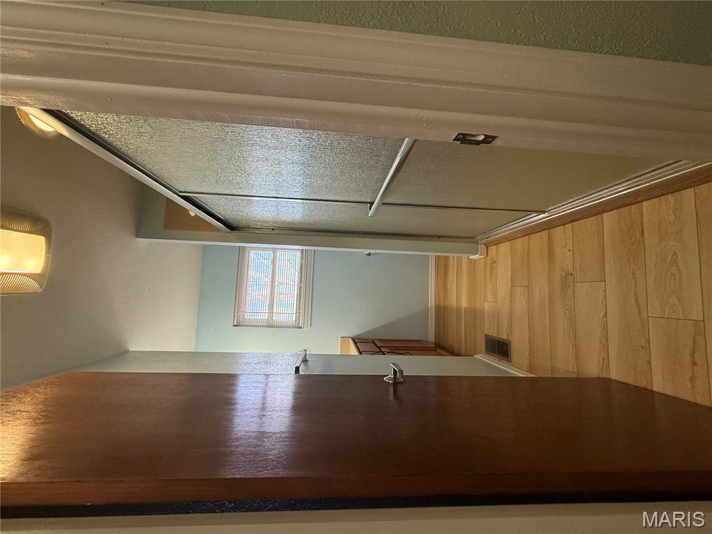 Maple Shade - Residential