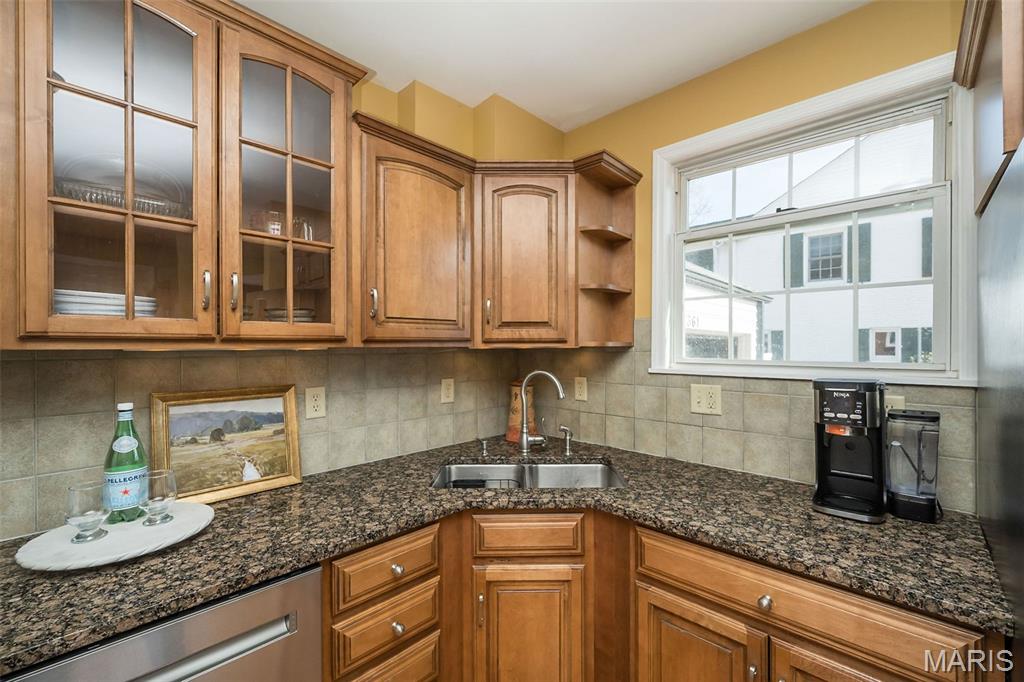 Woodlawn Terrace - Residential