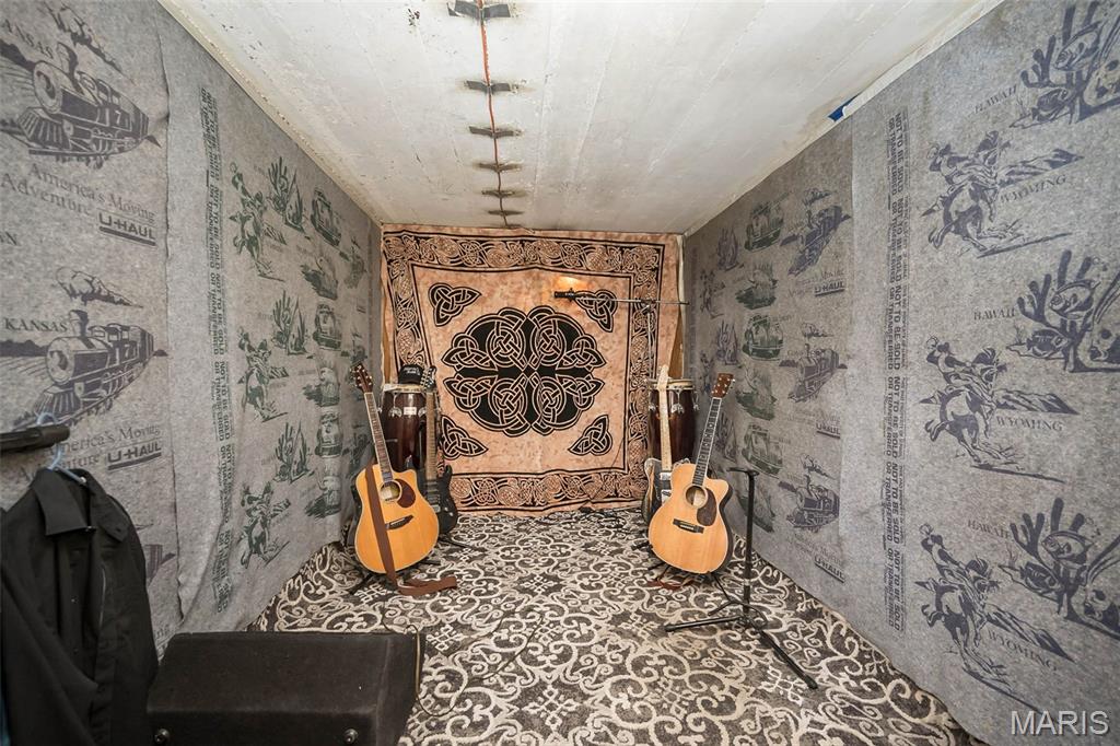 Woodlawn Terrace - Residential