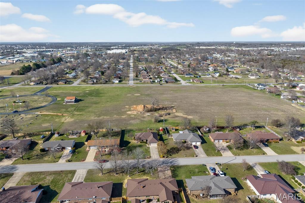Plane View Estate - Residential
