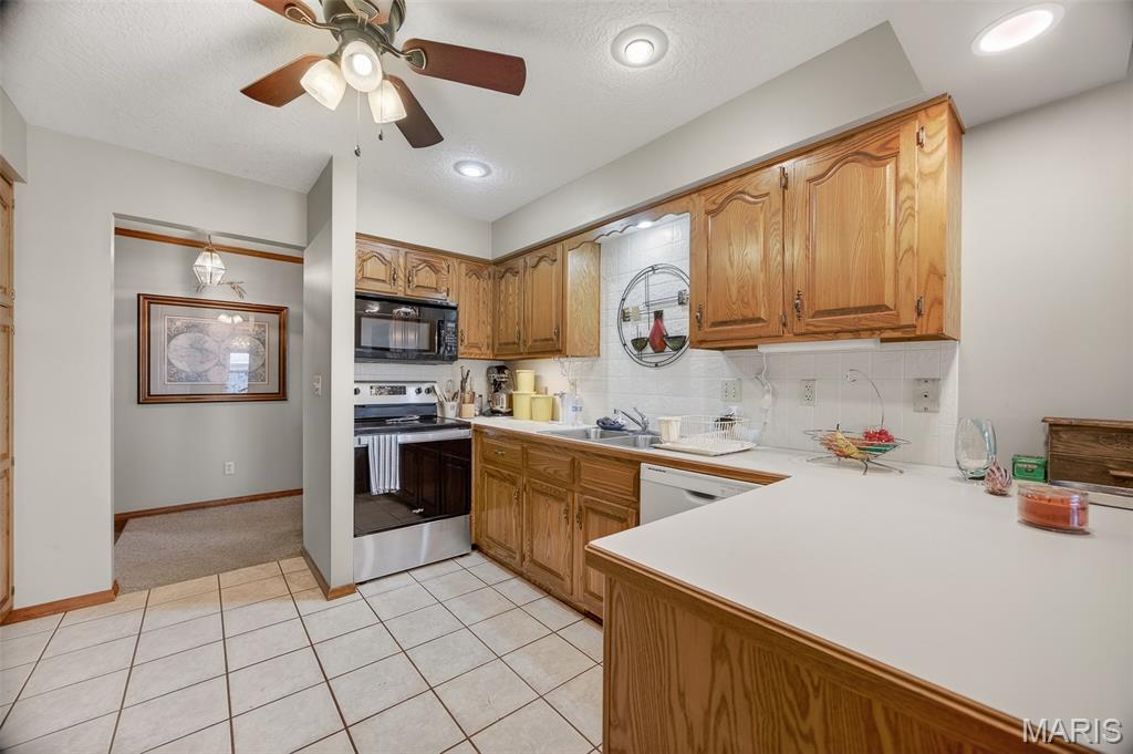 Plane View Estate - Residential