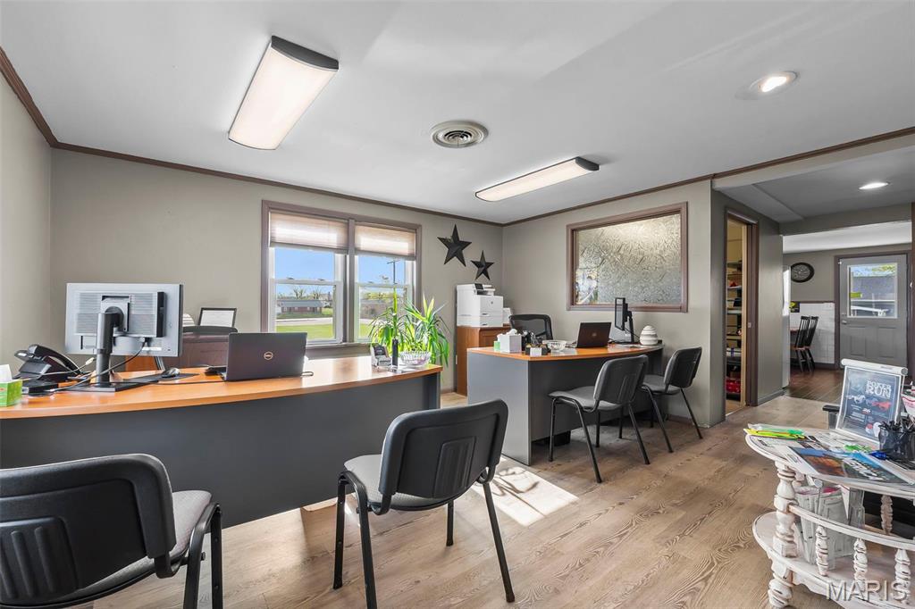 none - Commercial Sale