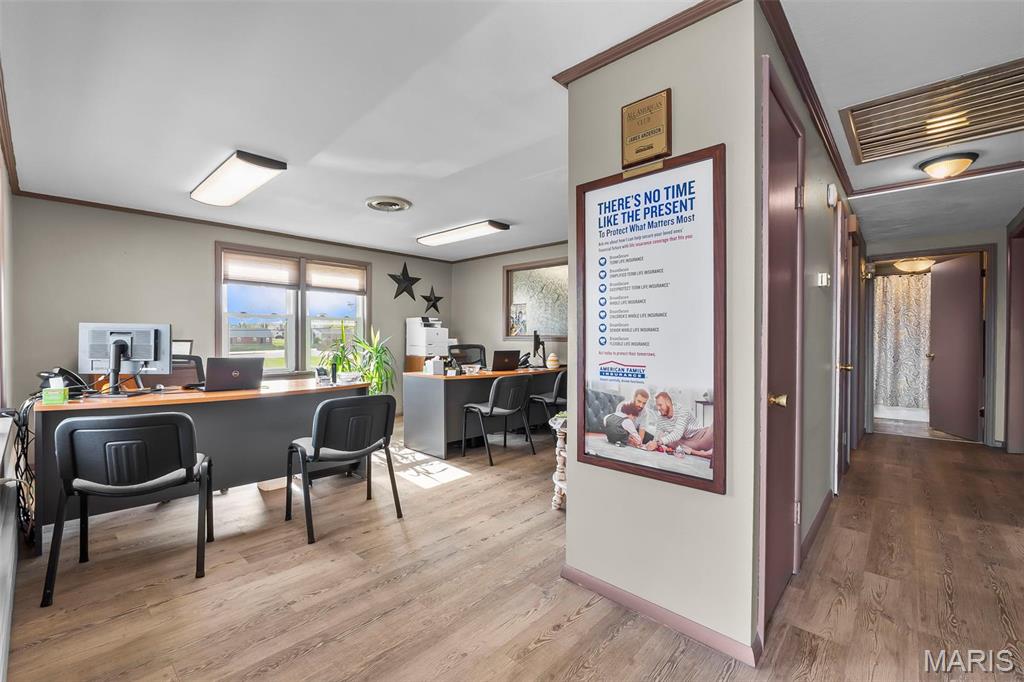 none - Commercial Sale