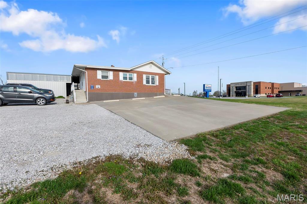 none - Commercial Sale