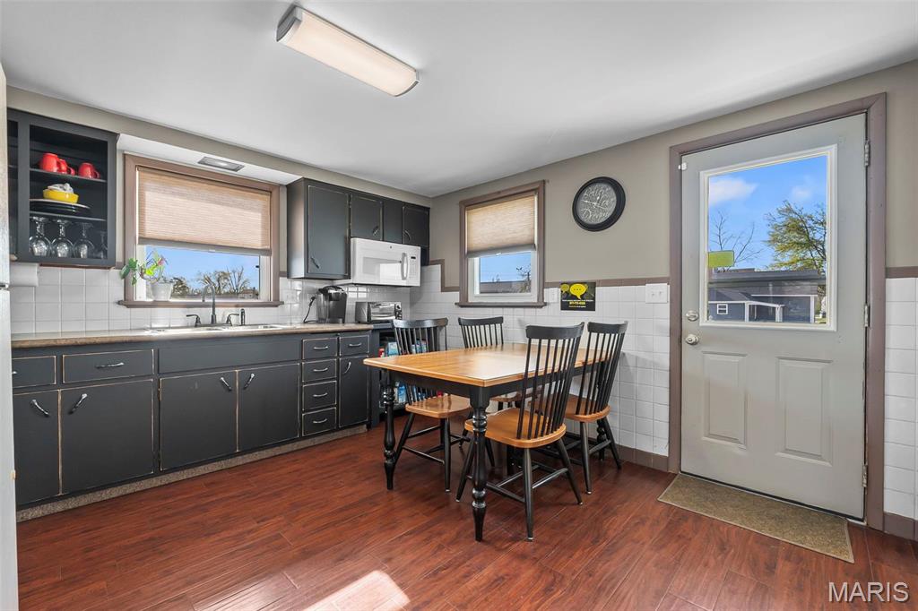 none - Commercial Sale