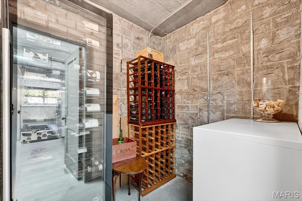 Cromridge Condo - Residential