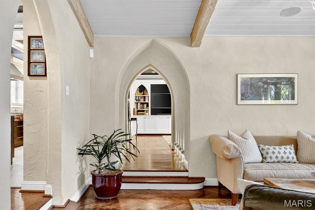 Cromridge Condo - Residential