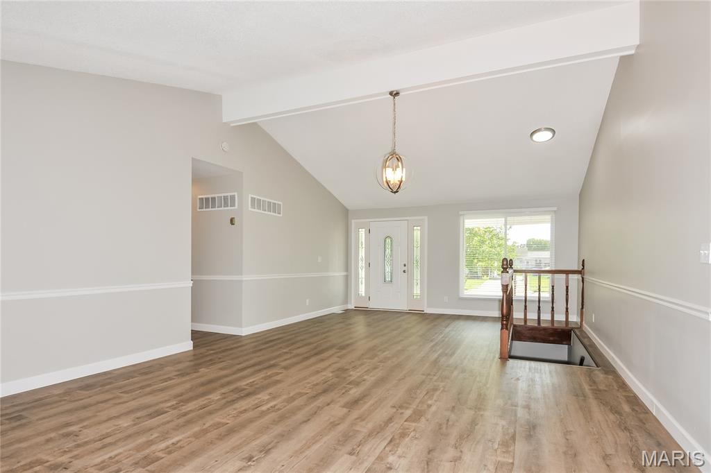 998 Tree Trails Lane