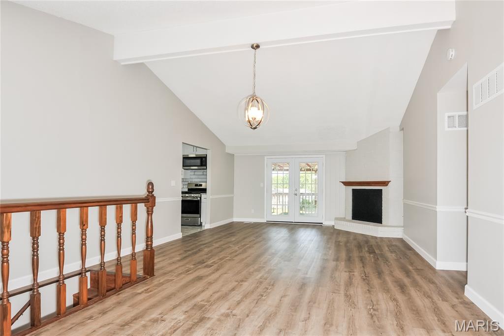 998 Tree Trails Lane