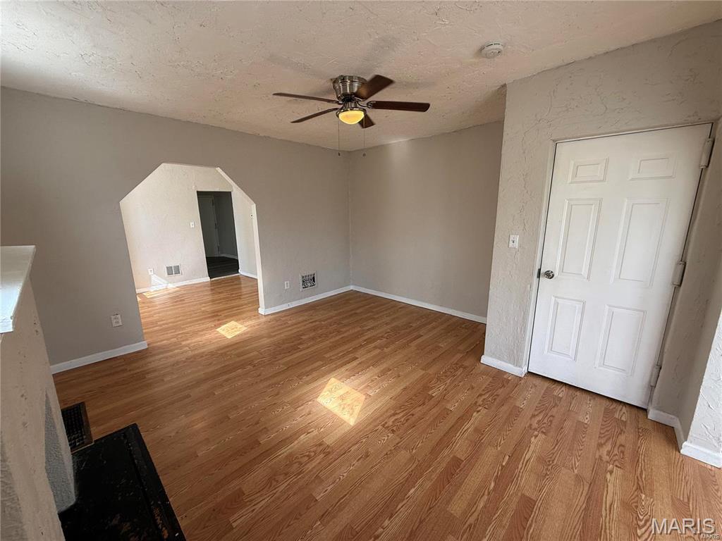 St Louis, Missouri 63130, United States, 1 Bedroom Bedrooms, ,1 BathroomBathrooms,Residential,Active,150049