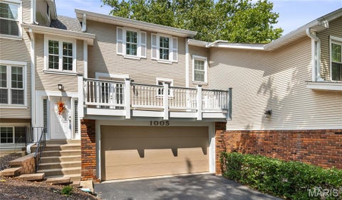 Photo of 1005 Nobleman Drive, Creve Coeur, MO 63146 (MLS # 26049481)