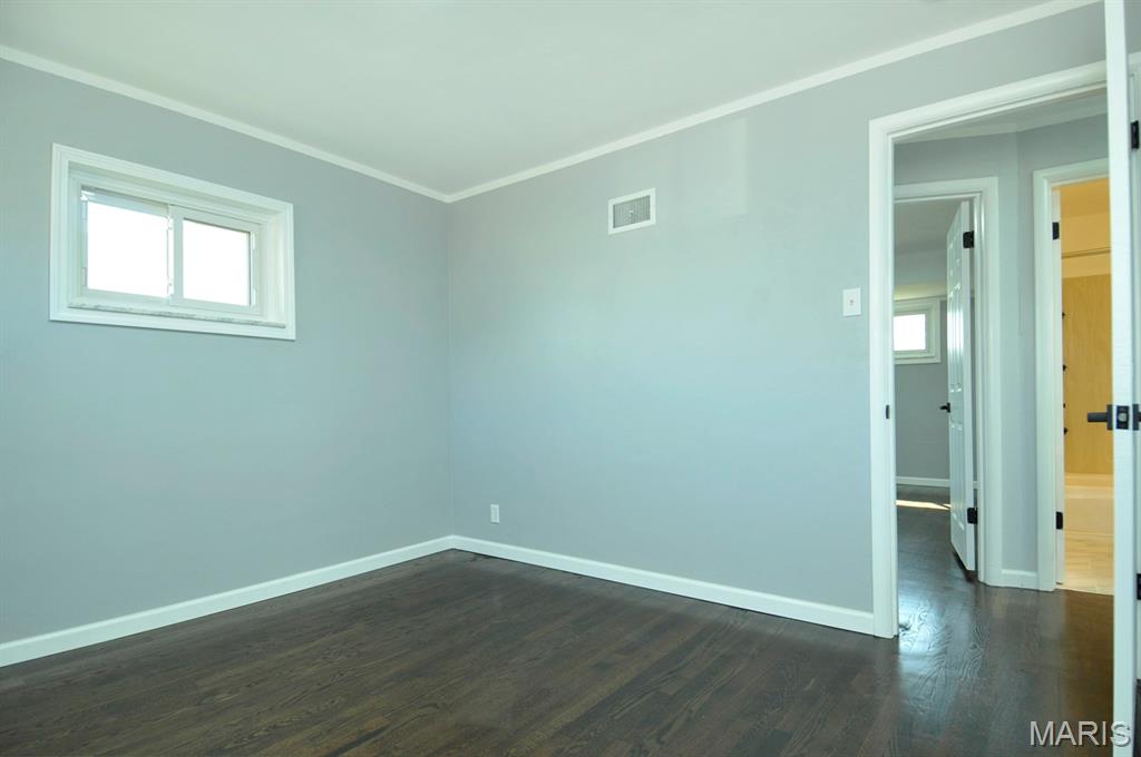 Saxon Manor 1 - Residential