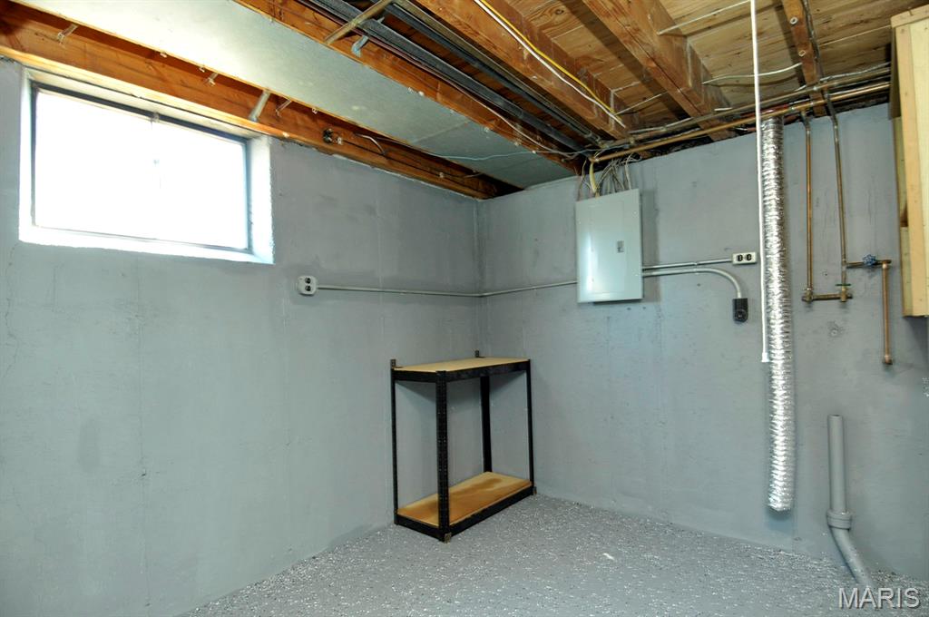 Saxon Manor 1 - Residential