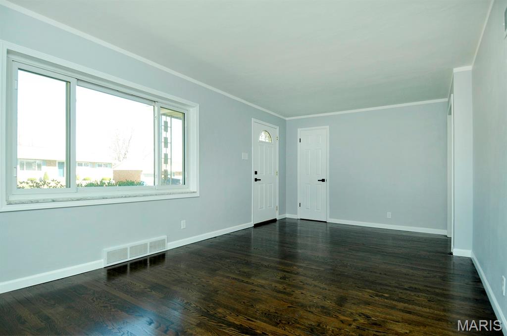 Saxon Manor 1 - Residential