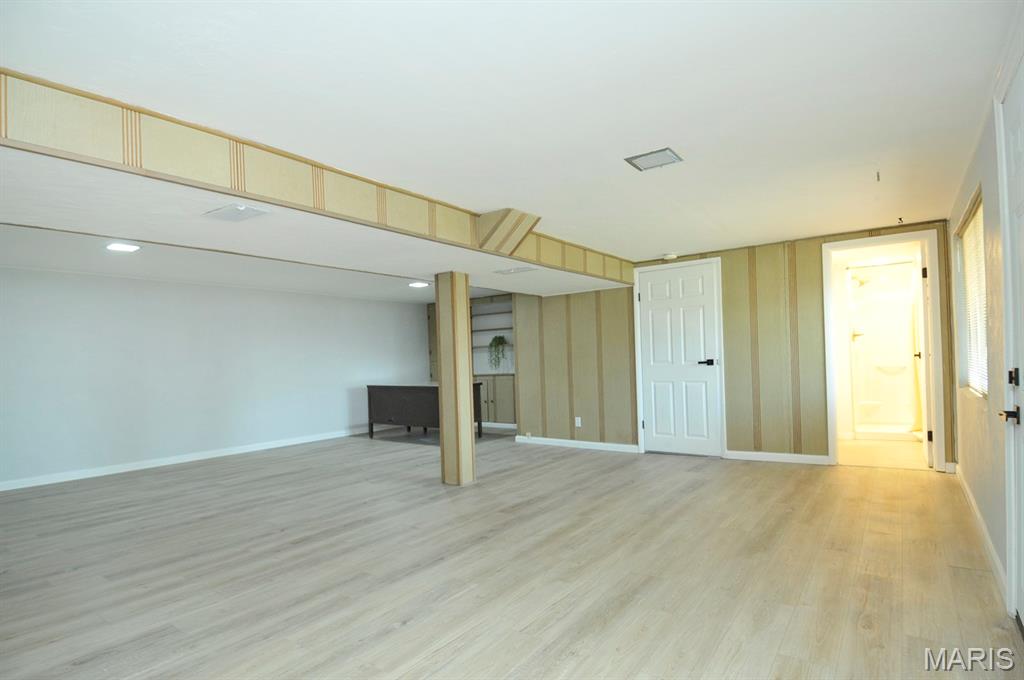 Saxon Manor 1 - Residential