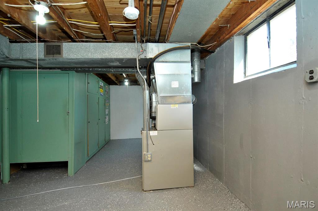 Saxon Manor 1 - Residential