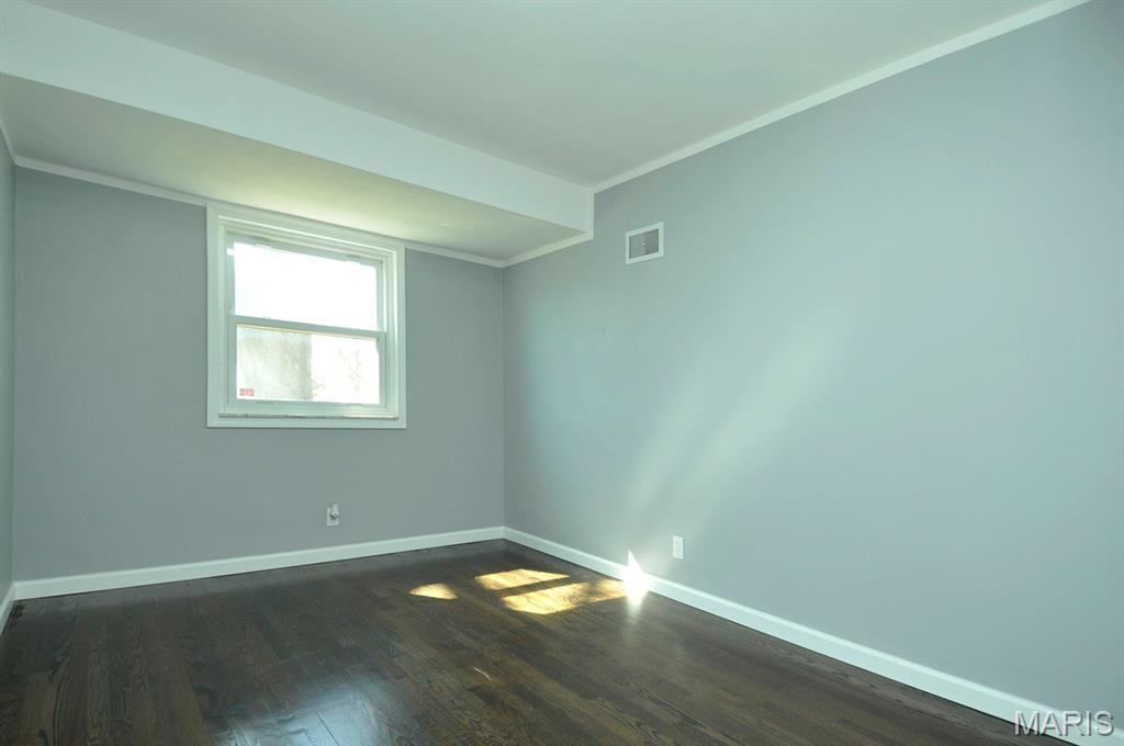 Saxon Manor 1 - Residential