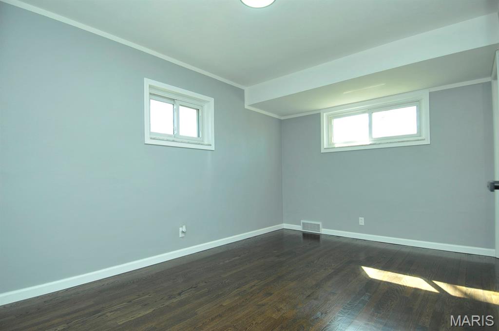 Saxon Manor 1 - Residential