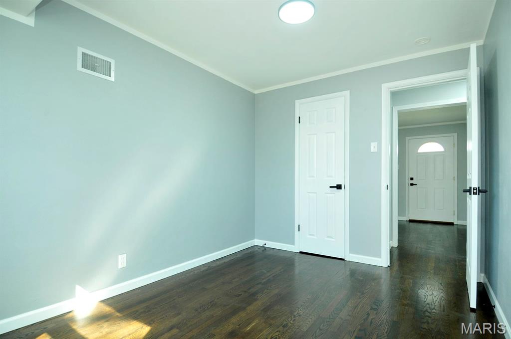 Saxon Manor 1 - Residential