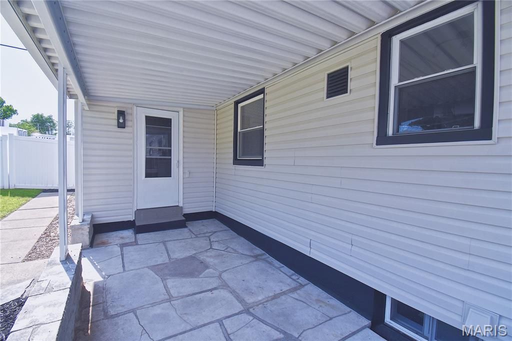 Photo of 7740 General Sherman Lane, St Louis, MO 63123 (MLS # 26026917)