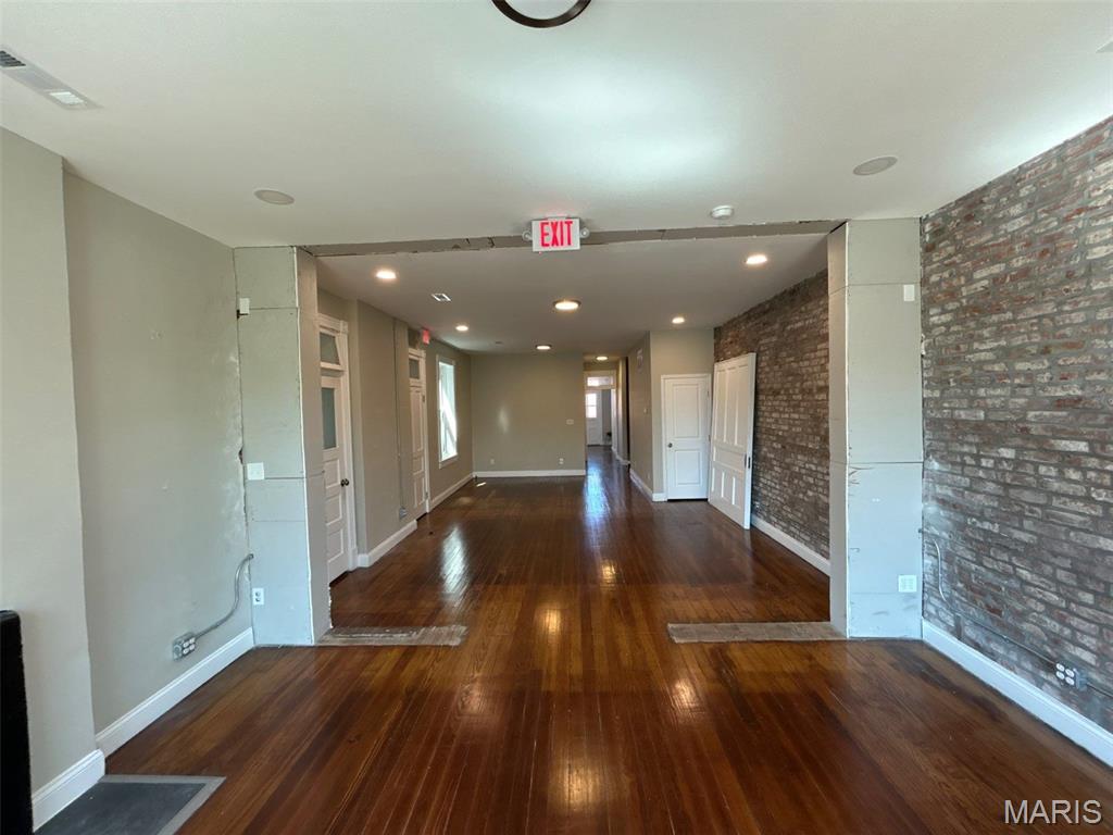 St Louis Commons Add - Commercial Sale