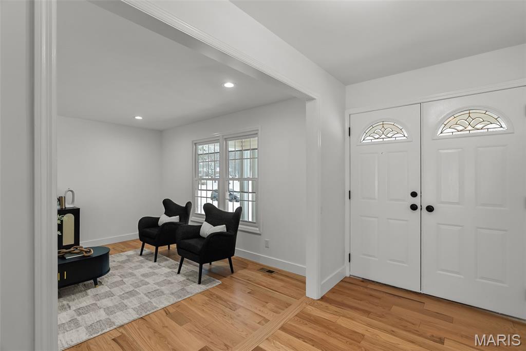 129 Royal Manor Court