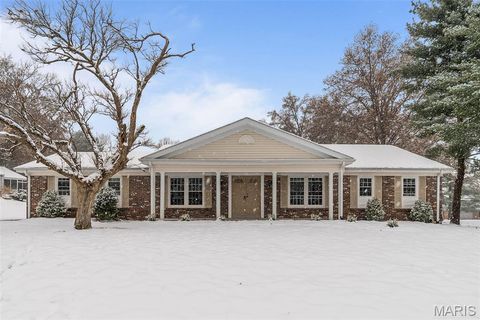 129 Royal Manor Court St Louis MO 63141