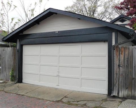 Tiny photo for 10 Lawn Place, St Louis, MO 63110 (MLS # 26004067)