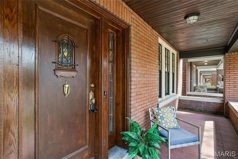 Tiny photo for 10 Lawn Place, St Louis, MO 63110 (MLS # 26004067)
